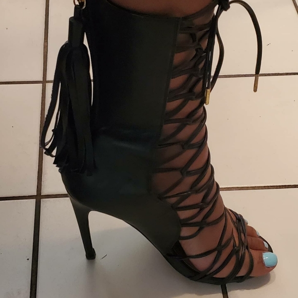 Open toe heels - Picture 3 of 3